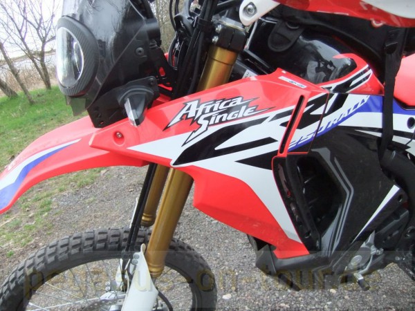 Honda006.JPG (232.28 KiB) 4312 mal betrachtet Honda006.JPG