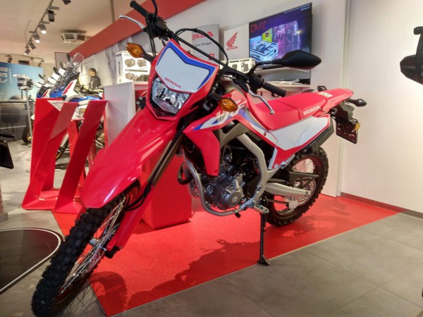 Honda_CRF300L_Tag1_low.jpg