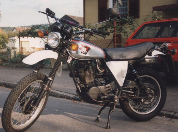 1992_XT500_01.jpg (201.3 KiB) 3376 mal betrachtet 1992_XT500_01.jpg