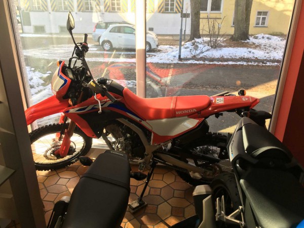 CRF300Lxxx.jpg