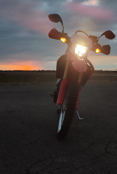 CRF250.jpg (141.43 KiB) 3039 mal betrachtet CRF250.jpg
