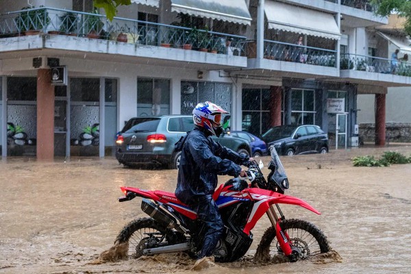 unwetter-griechenland_crf.jpg