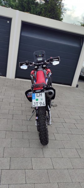 CRF Ansicht von hinten.jpeg